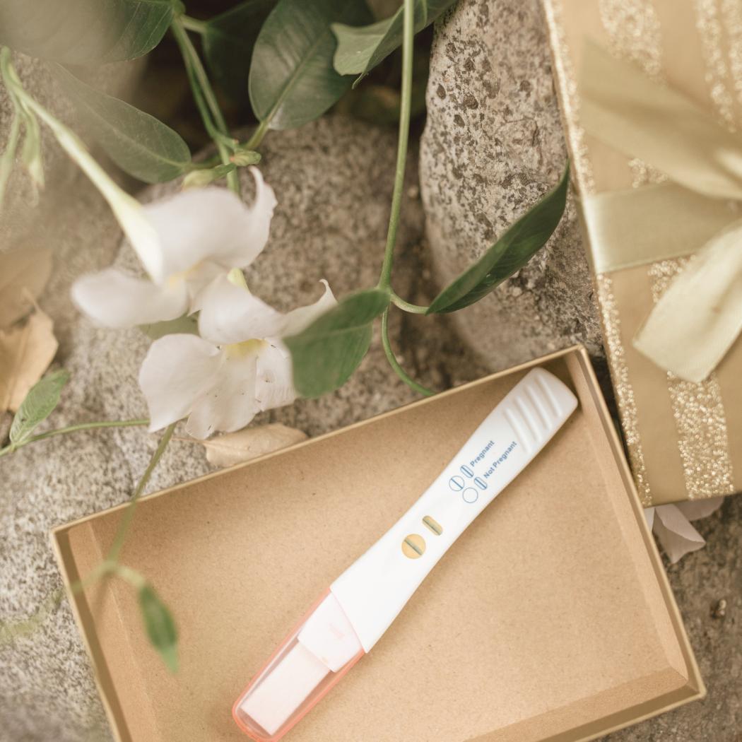 Galliénne Apothecary, Pregnancy Test, Pregnant